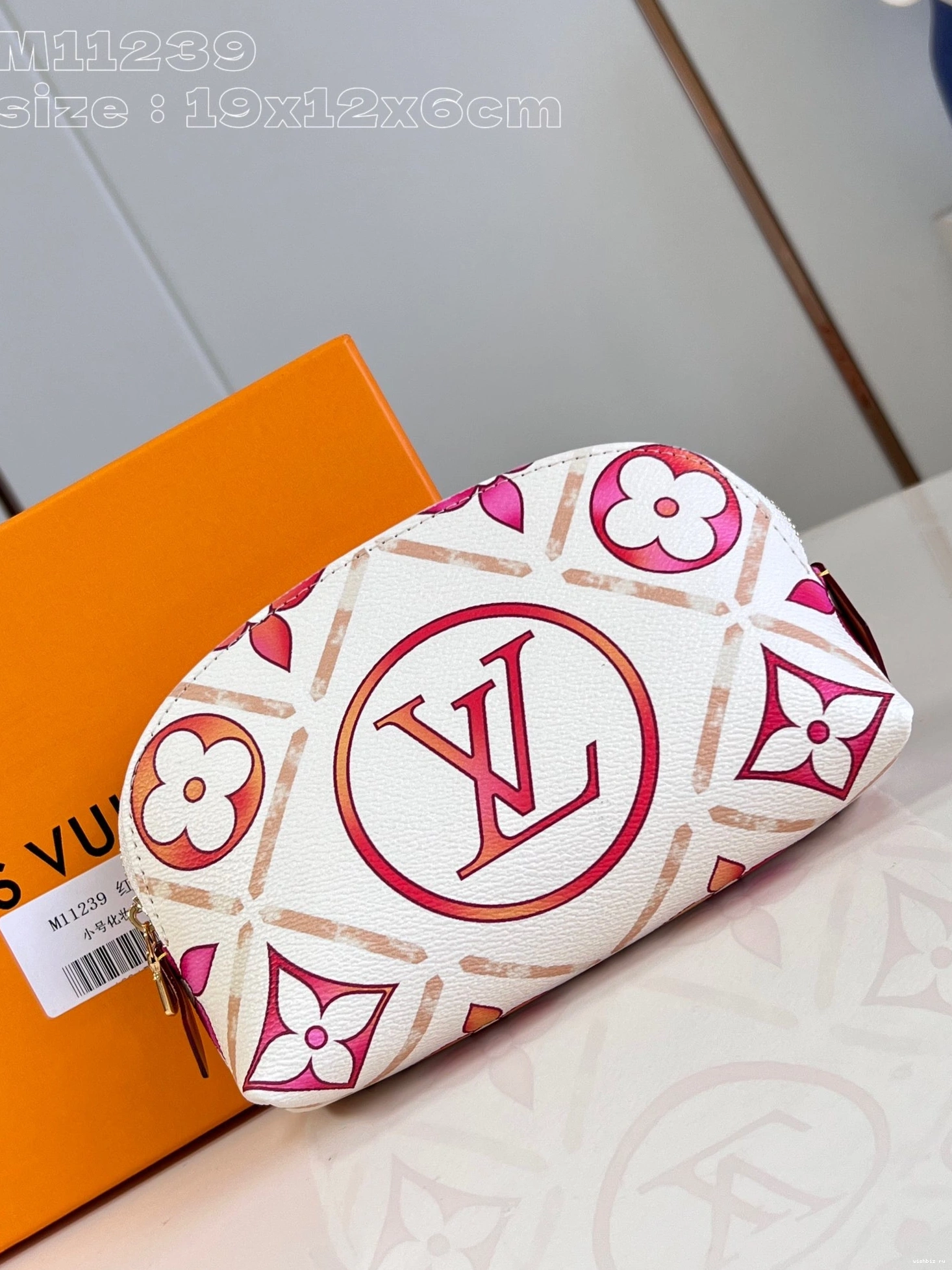 WIS Louis Pochette Cosmétique PM Vuitton 1021